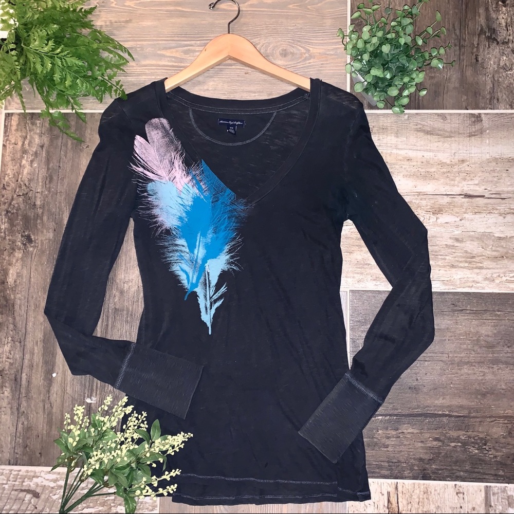 🌸American Eagle Feather Tee